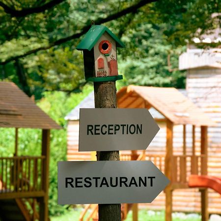 Wald Hotel Lagodekhi Ngoại thất bức ảnh